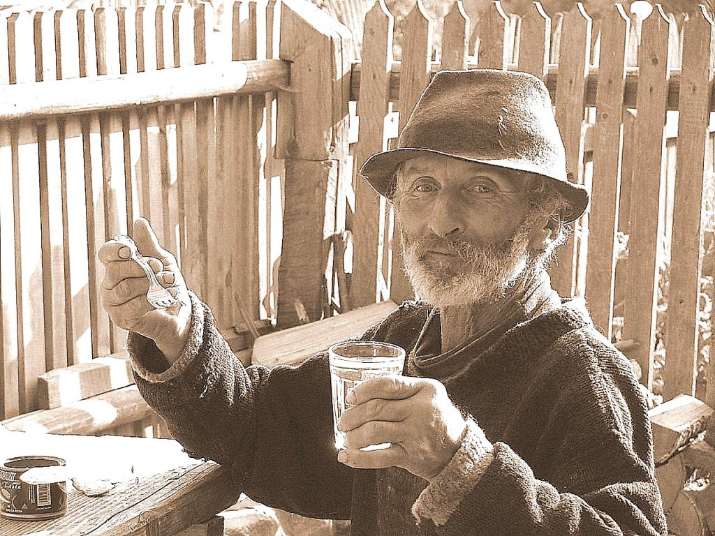 nea-negulescu-sepia1